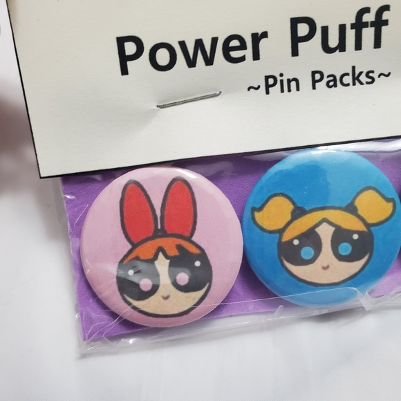 Powerpuff Girls  Button Badges Pin Pack Set Of 3 - Picture 4 of 4
